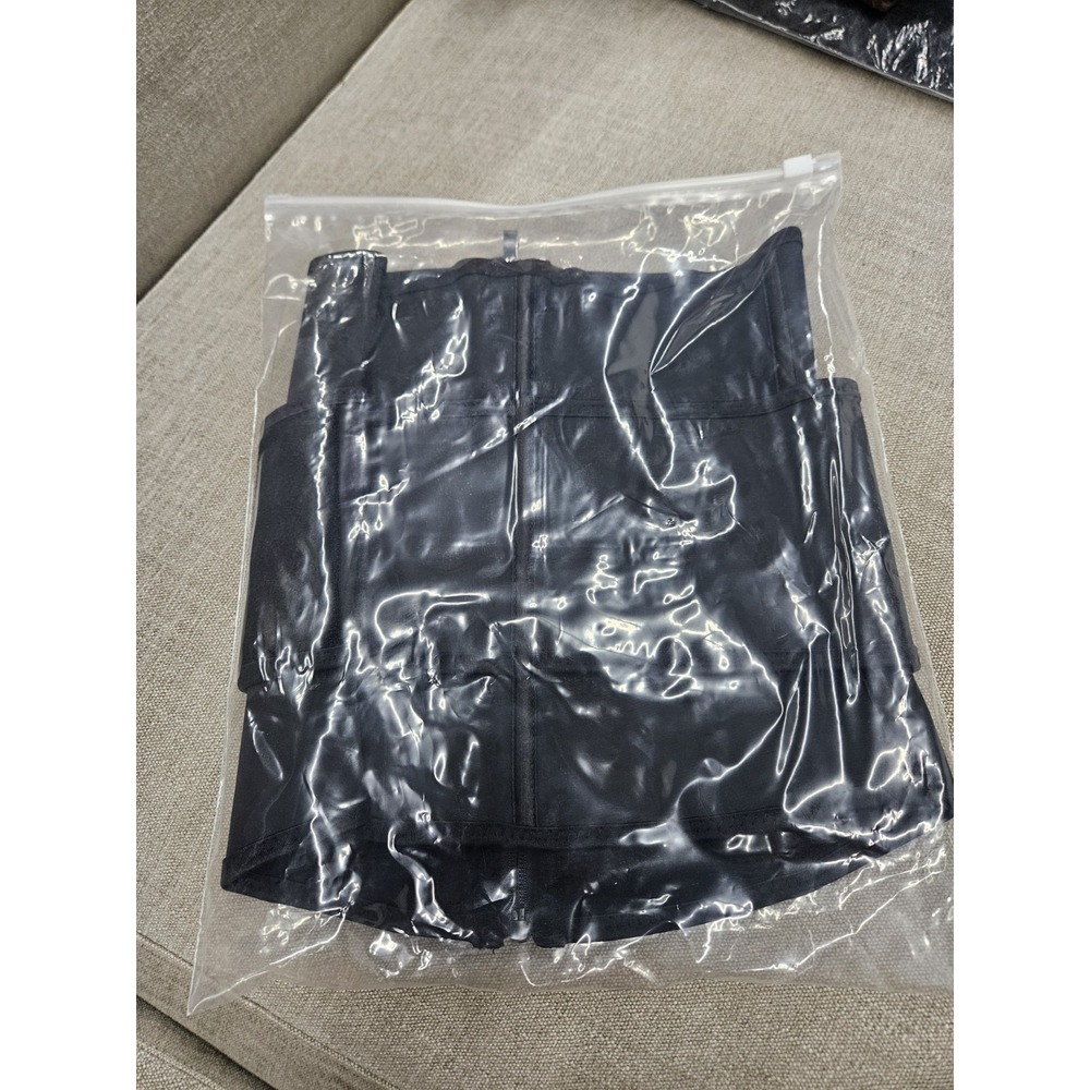 New J Sculpt Waist Trainer Shapewear Black SMALL Size Zipper Adjustable Belt - Picture 2 of 4